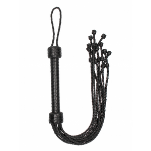 Martinet BDSM en cuir tressé