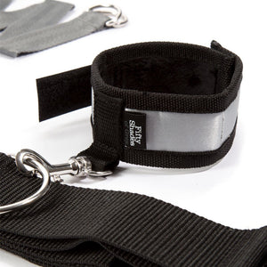 Kit d’attache en croix Keep Still - Fifty Shades of Grey