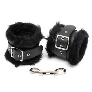 Menottes pour chevilles en cuir & fourrure Noir - Rimba
