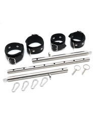 Adjustable spreader bar with 4 handcuffs - Rimba