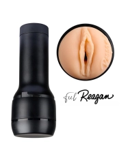 Kiiroo Sentire Reagan Foxx Masturbatore