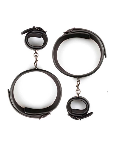 BDSM Restraint Kit wrist and thigh - EasyToys BDSM Restraint Kit wrist and thigh - EasyToys