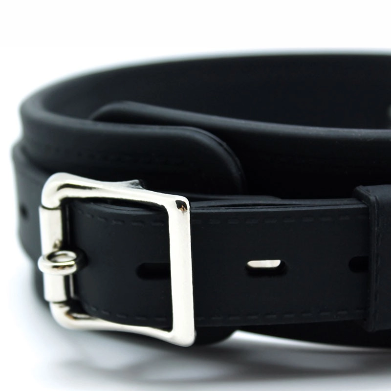 Silikon BDSM Halsband mit Schalle - Rimba